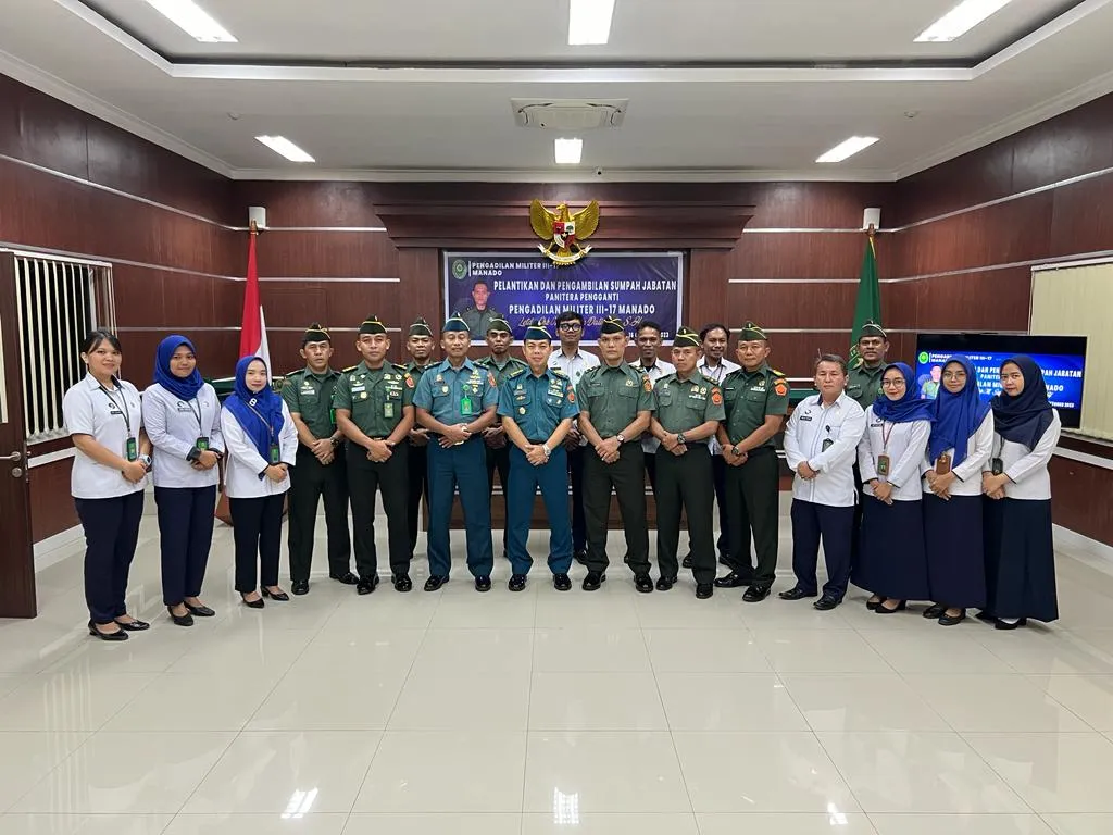 ACARA PELANTIKAN DAN PENYUMPAHAN  ANGGOTA BARU PENGADILAN MILITER III-17 MANADO